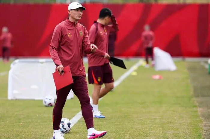 竞技宝-国足迪拜拉练备战新周期，U23精英国脚将补充入队|吉达|亚洲杯|中国男足|北青体育|U23亚洲杯_新浪体育_新浪新闻